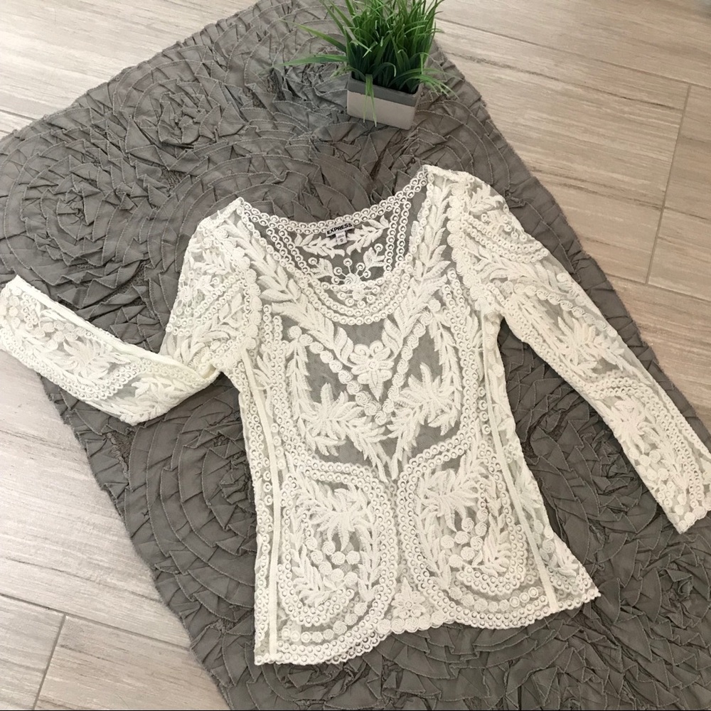 Express lace top